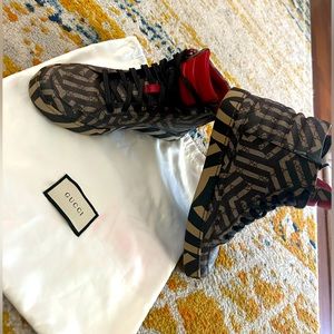 GG Caleido Canvas High-Top Sneaker size 8.5 used 9/10 AUTHENTIC